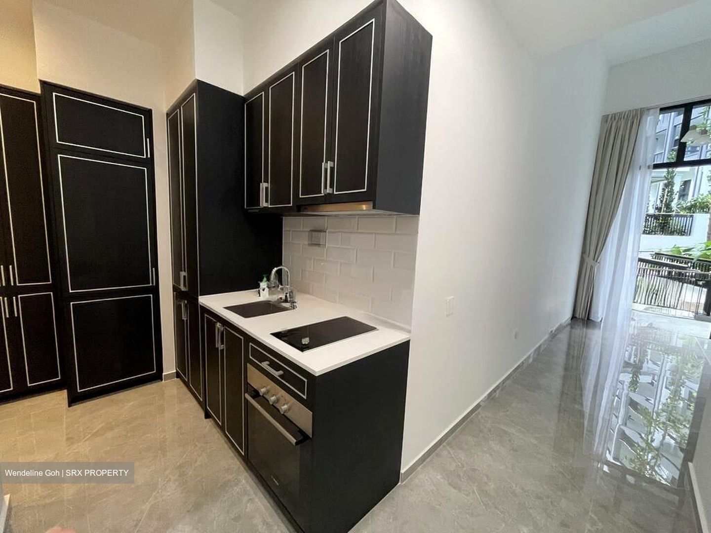 Mayfair Gardens (D21), Condominium #518823111